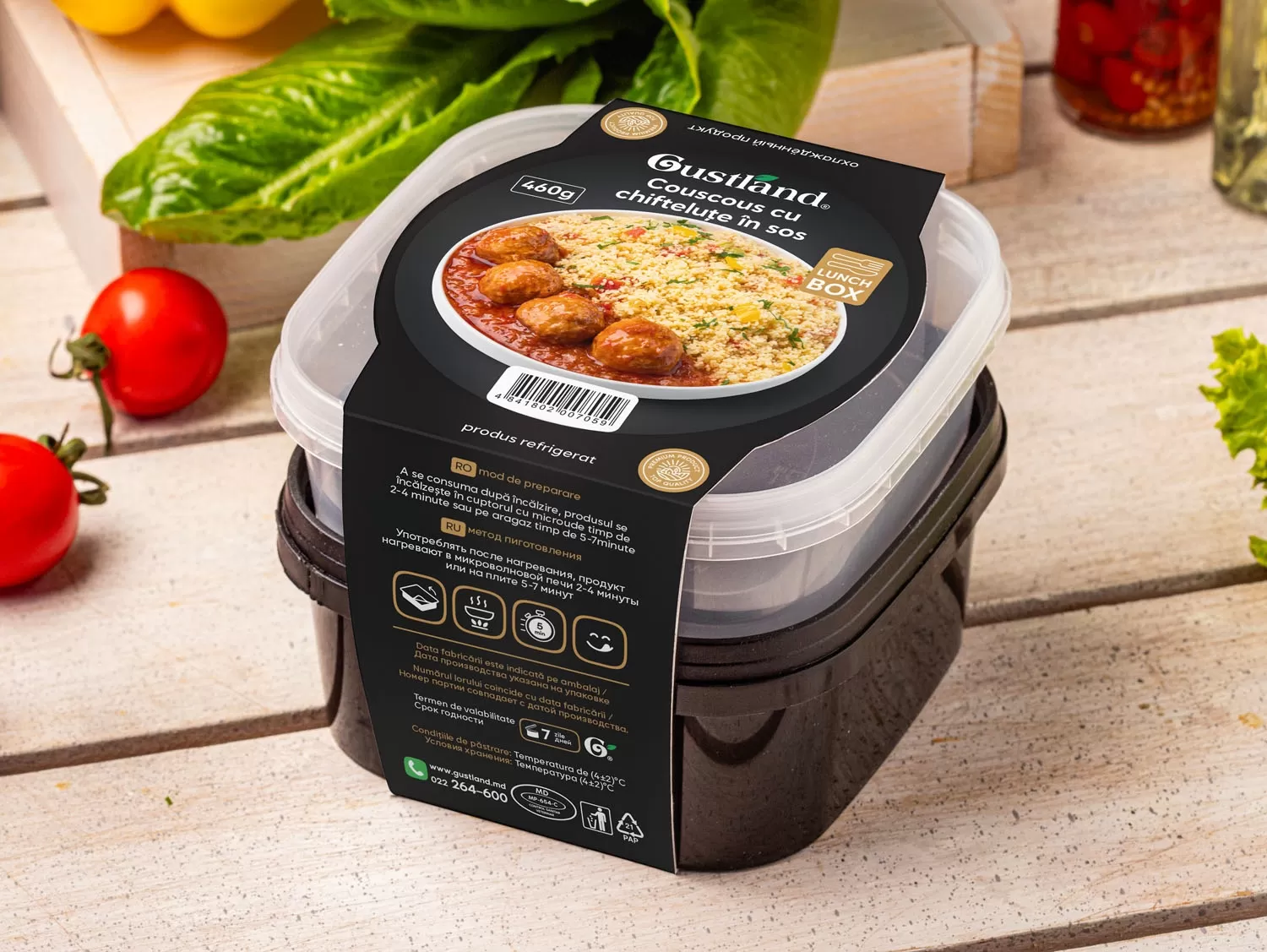  Lunch box Couscous cu chiftelute si sos