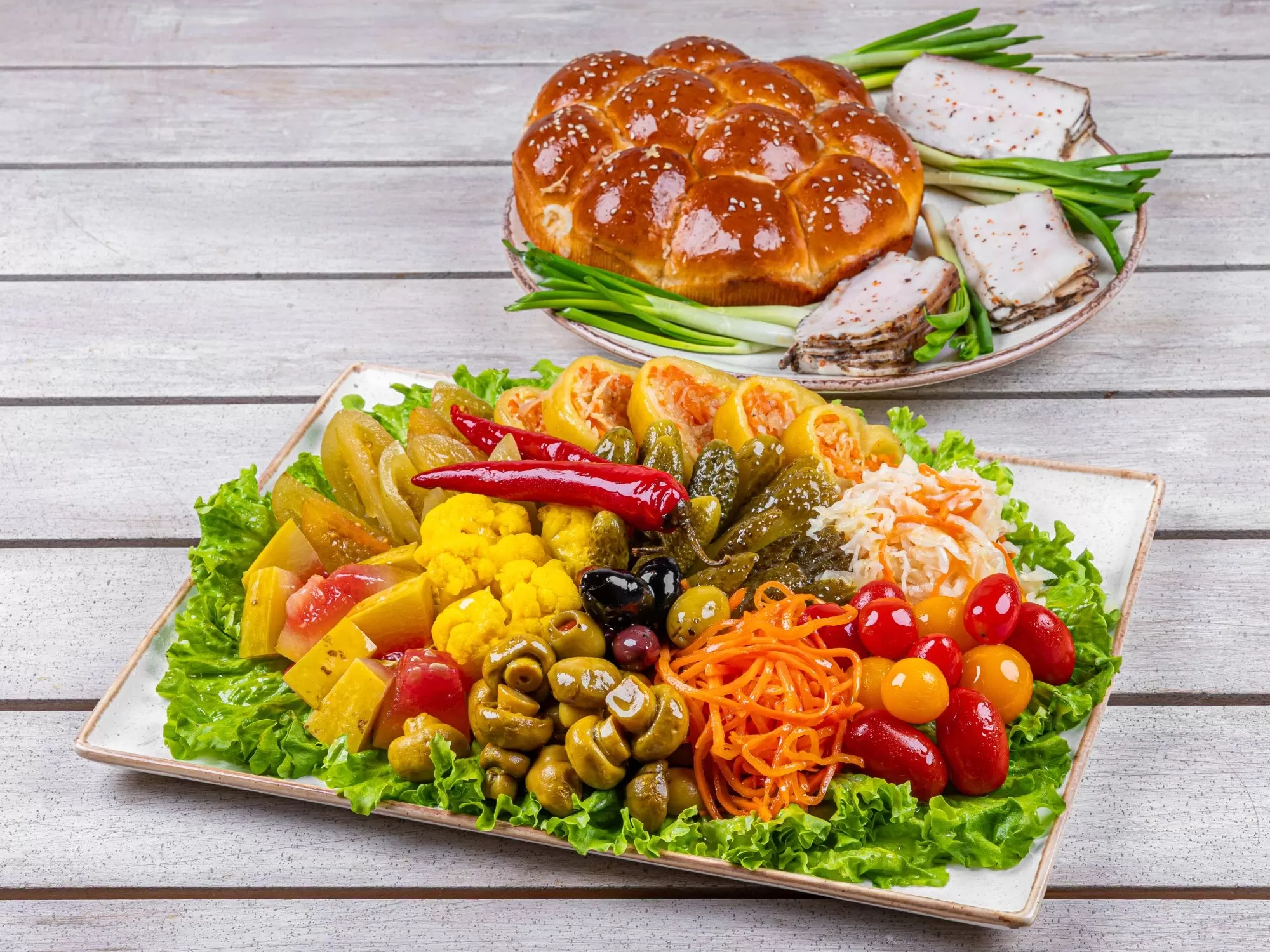 Set de murături cu slănină și pampușcă