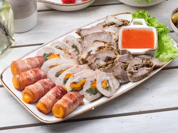 Assorted meat rolls
