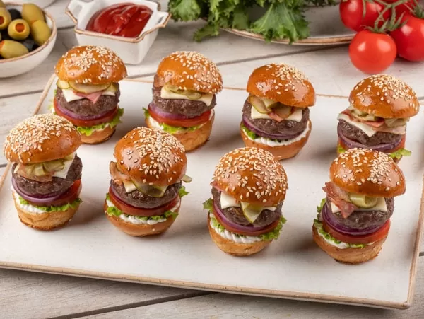 Beef Star mini-burger set