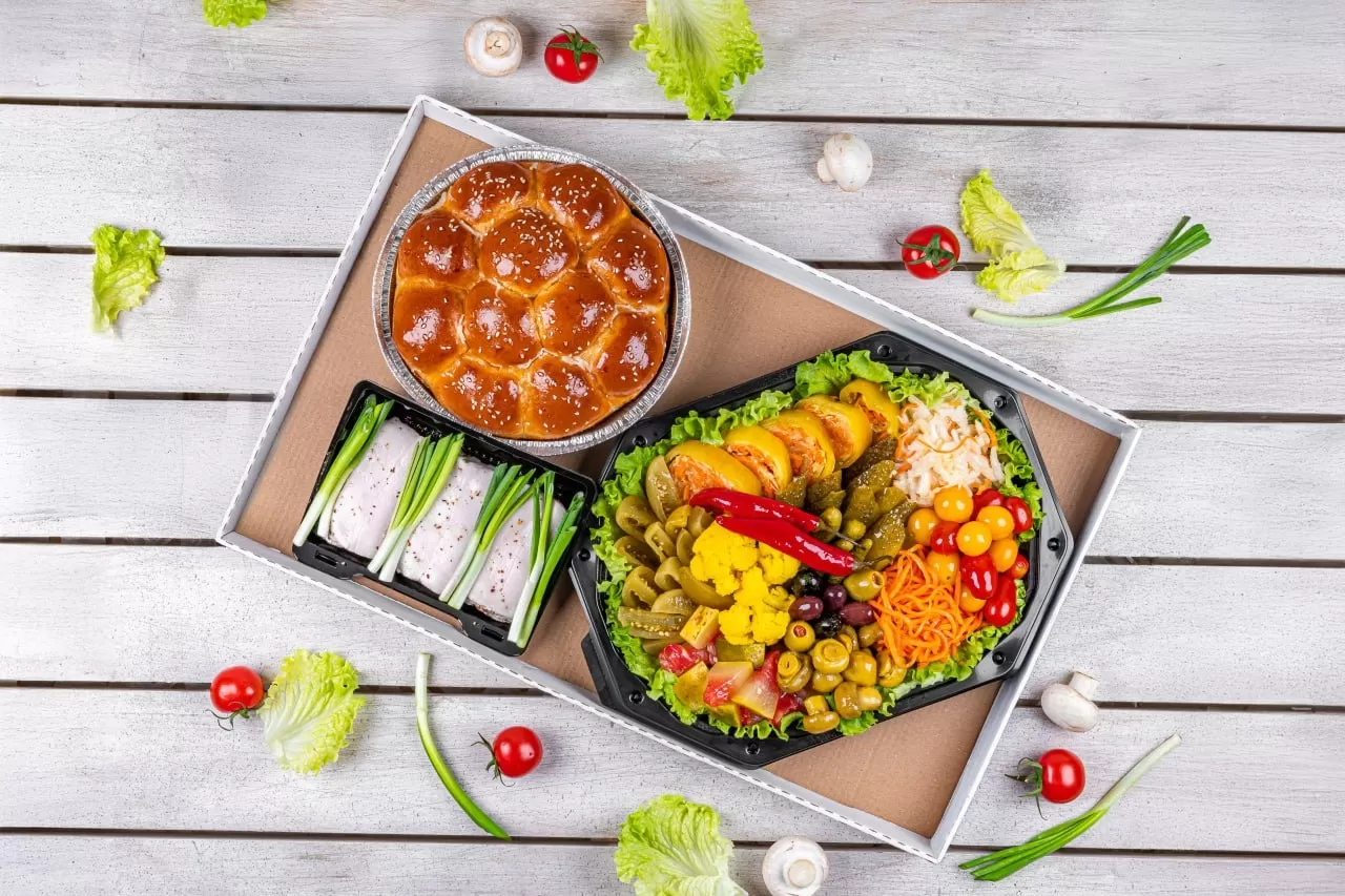 Set de murături cu slănină și pampușcă