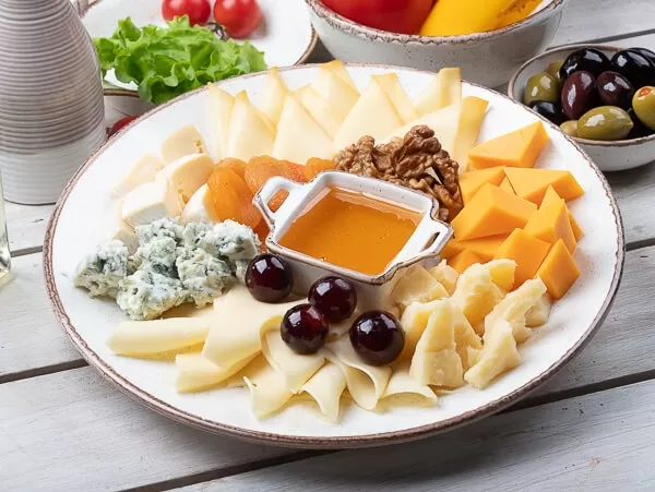  A cheese plateau