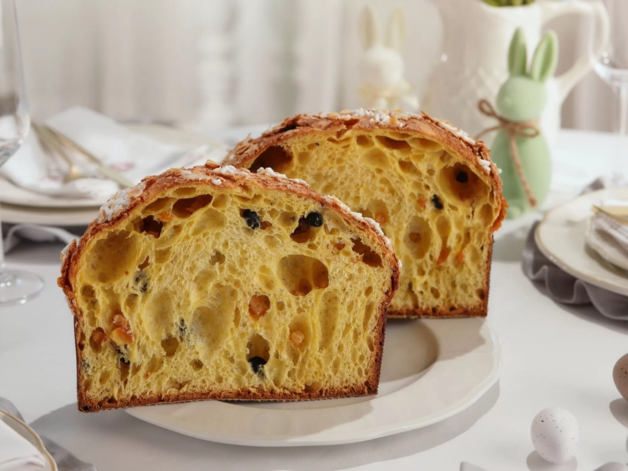 Panettone cu stafide și portocale confiate 