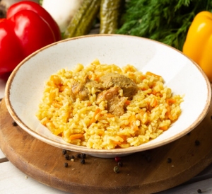 Pilaf cu carne de porc1